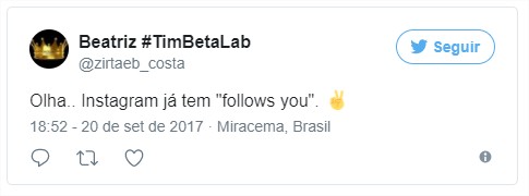 Pessoa comentando no Twitter sobre o novo recurso do Instagram de mostrar quem te segue.